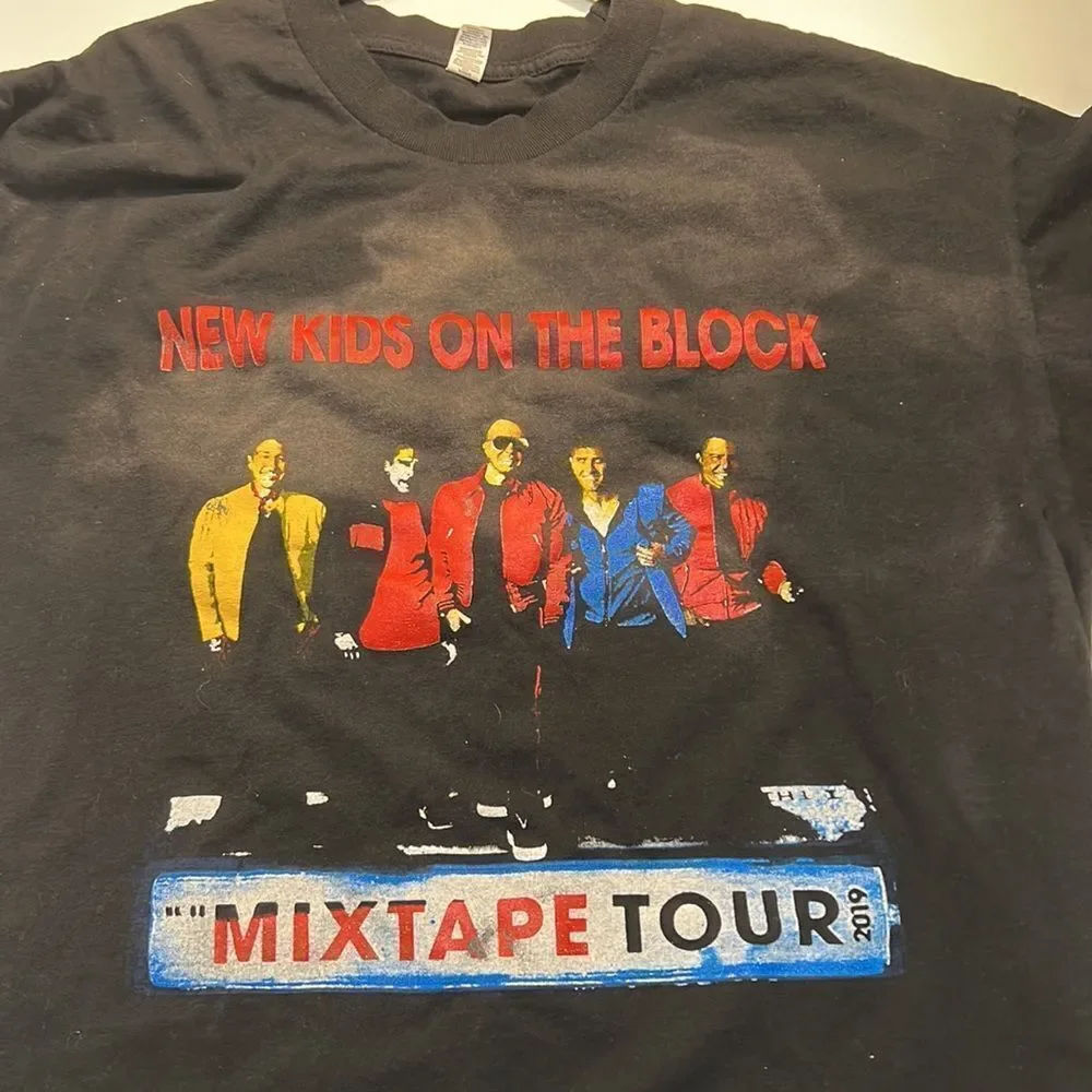 New kids‎ on the block tour shirt